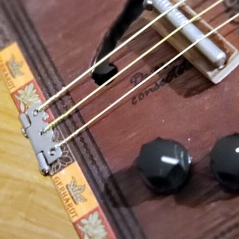 Cigar Box Guitar "BlueNote" - Imagen 5