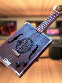 Cigar Box "Ukelele"