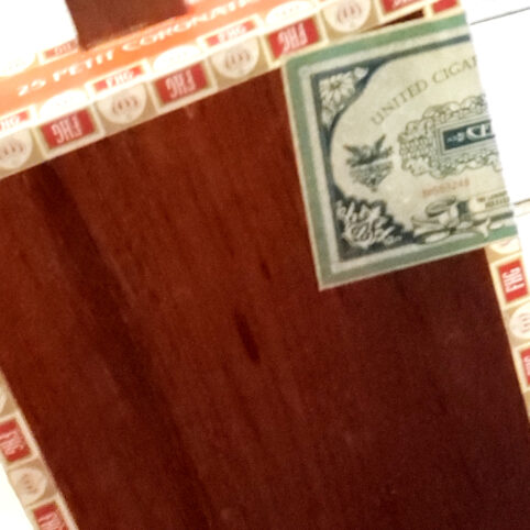 Cigar Box Guitar "California Republic" - Imagen 5