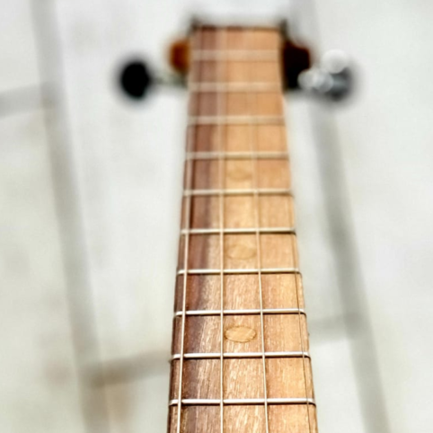 Cigar Box Guitar "WhiskyTone" - Imagen 13